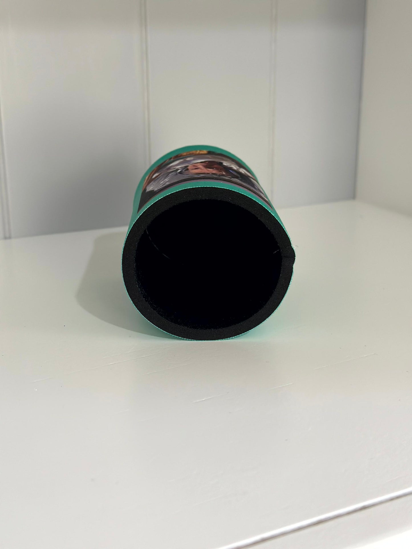 'Headphones' stubby holder